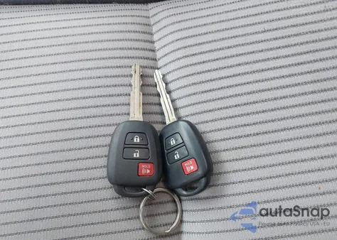 2013 Toyota Rav4 Xle from USA, damaged, VIN 2T3RFREV4DW114499